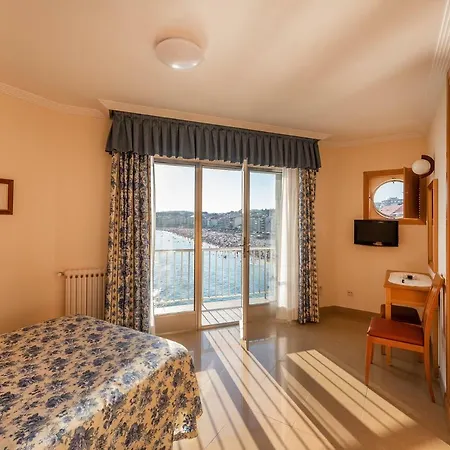 Minso 2* Sanxenxo